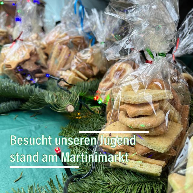 #suderwich #stadtteil #surk #martinimarkt #stmartin #plätzchen

Am Wochenende ist traditionell zu St. Martin wieder Martinimarkt in Suderwich 💚🙏

Unsere Jugendabteilung verkauft dabei leckere Plätzchen 🍪👩‍🍳👨‍🍳 👌

Also schaut mal vorbei und nehmt eine der leckeren Tüten mit 😉 Es soll auch einigermaßen trocken bleiben ☁️ 🍀 Ihr findet uns gegenüber von der Bäckerei Martin 🙋‍♂️

#wirsindsurk #wirhaltenzusammen #teamgeist #jugend #recklinghausen