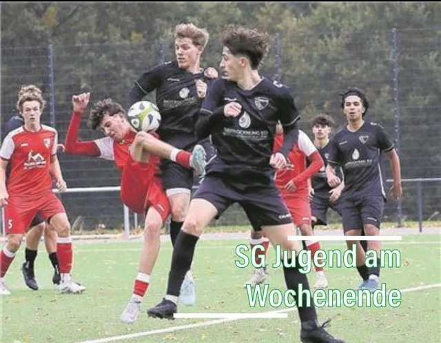 #jugend #meisterschaft #nachwuchs #junioren

Werfen wir noch einmal einen Rückblick aufs WE der Jugend 💚🤍⚽️

Unsere A1 @sg_suderwich_u19 verlor leider erneut - diesmal gegen den Tabellenvierten Buer mit 2:4 (0:2). Wieder hielten unsere Jungs über weite Strecken gut mit, aber wieder erzielten die Gäste in den entscheidenden Momenten die Tore 🤨 Positiv war dass unsere Jungs nicht aufgaben und ab der 65. Min noch auf 2:4 verkürzten ⚽️ Das mögliche 3:4 verhinderten die Gäste mit einer Notbremse und der fälligen roten Karte 🥹 

Das Spiel unserer A2 wurde kurzfristig verschoben und die B-Jugend verlor am Samstag knapp beim SSC Re. - am Ende stand es 5:3 für die Gastgeber 🤷‍♂️

Einen deutlichen 10:2-Auswärtssieg feierte unsere D-Jugend beim SuS Polsum und steht nun nach 4 Spielen auf Platz 2. 👏

Bei den E-Junioren unterlag unsere U11 Teutonia Waltrop während unsere U10 gegen Titania erfolgreich war. 🙋‍♂️

#wirsindsurk #teamgeist #zusammenhalt